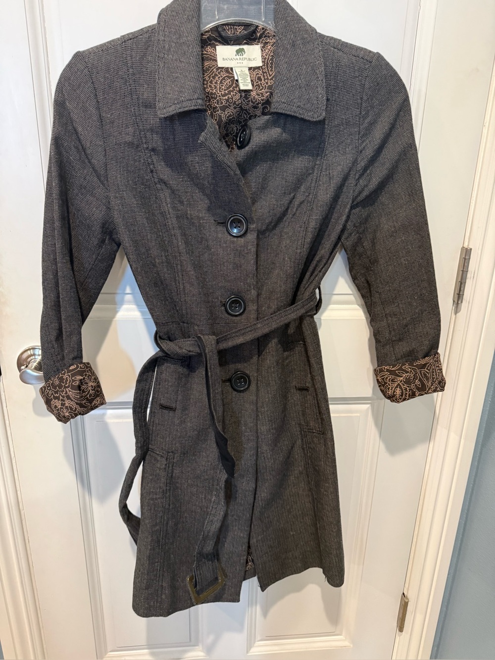 Women’s Banana Republic Charcoal Tweed Walker Coat with Paisley Lining (sz S)